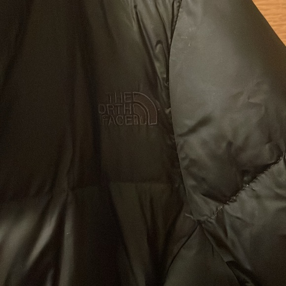 North Face small puffer long coat. It is sure to keep you warm! - Picture 8 of 11